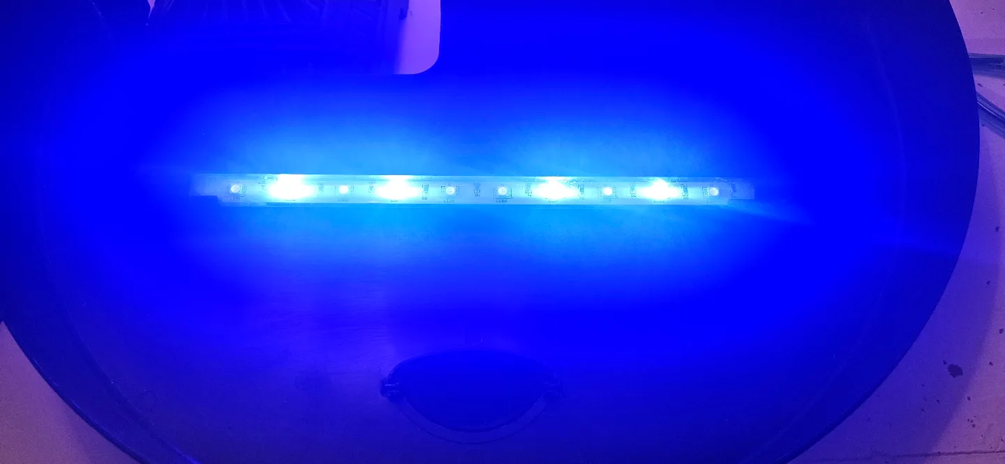 Half Circle Aquarium with LED Lighting, Filter, Heater ect image indicator(3)