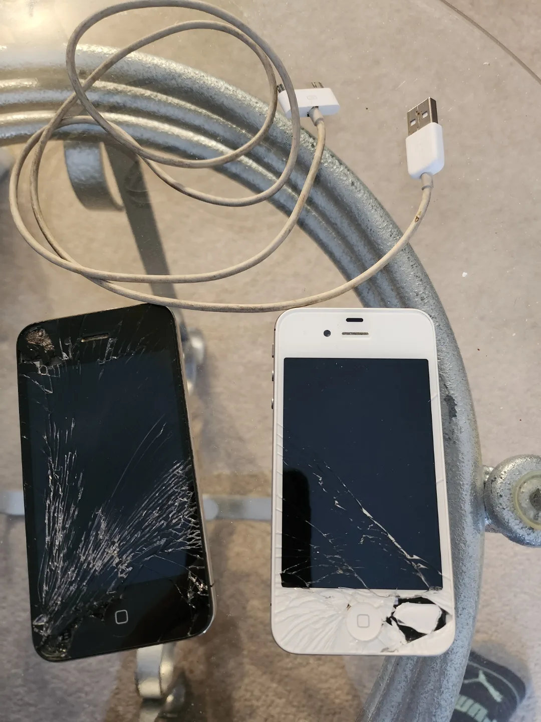 Two Damaged iPhones 5 for Parts or Repair thumbnail