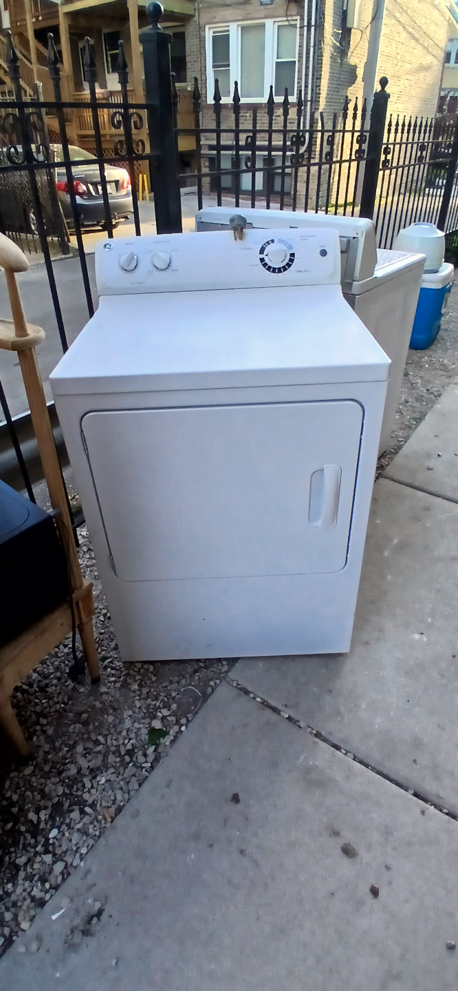 Maytag Centennial Electric Dryer - GTDX180ED3WW