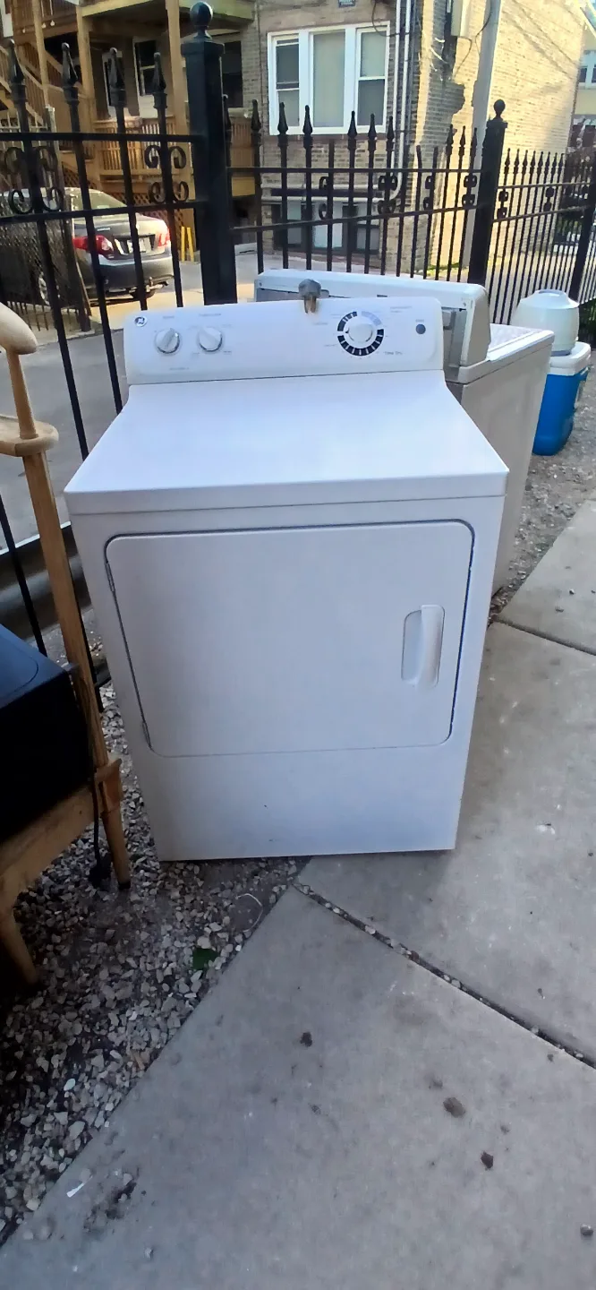 Maytag Centennial Electric Dryer - GTDX180ED3WW thumbnail