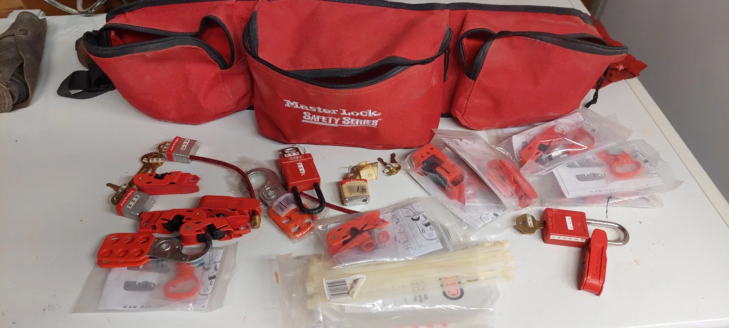 Master Lock Safety Series Lockout/Tagout Kit with Bag thumbnail