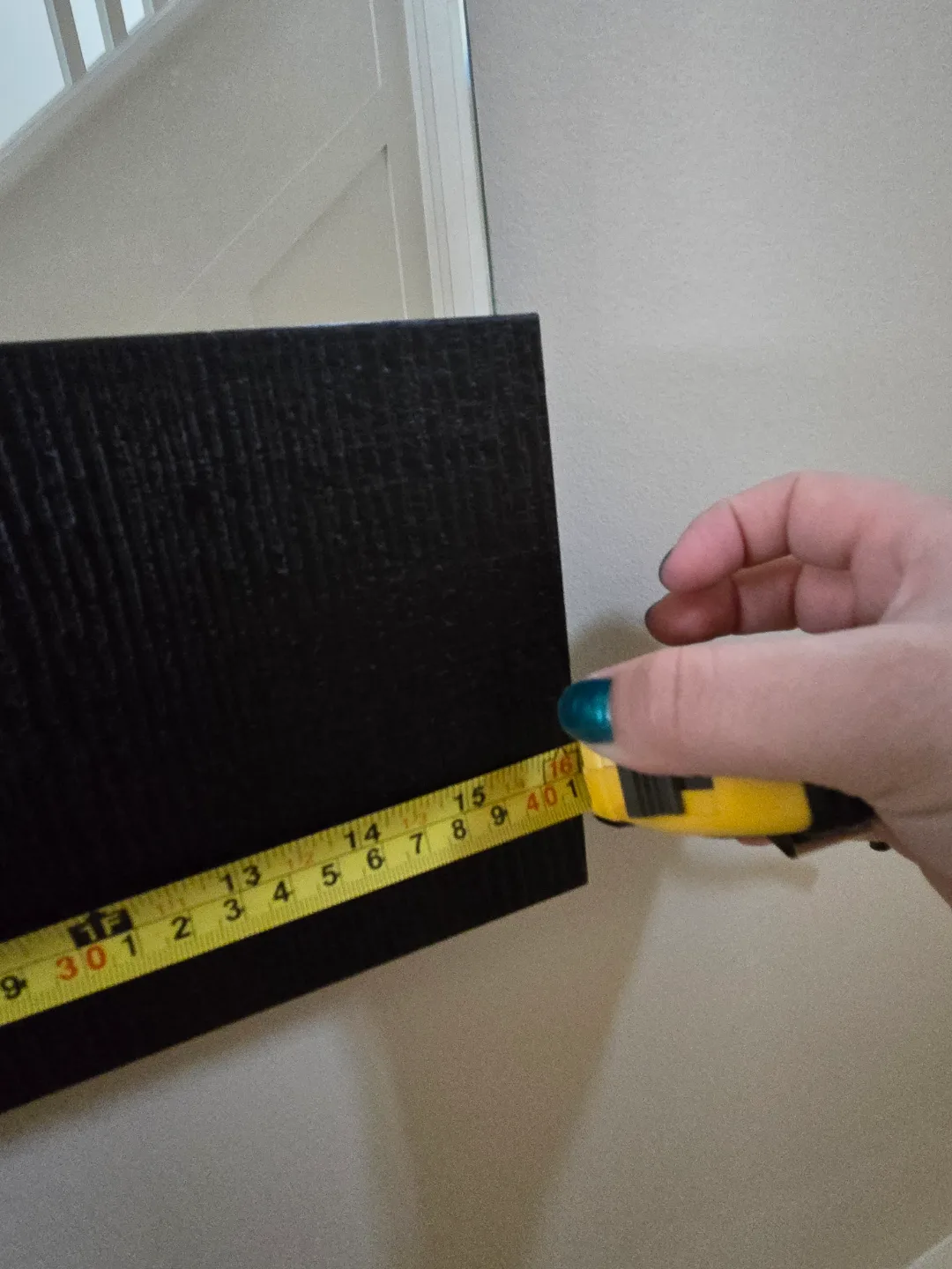 Modern Black Framed Mirror image indicator(5)