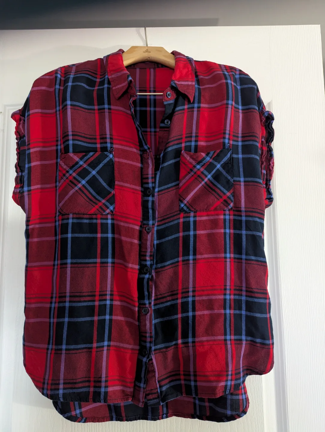 Red and Black Plaid Sleeveless Button-Down Shirt thumbnail