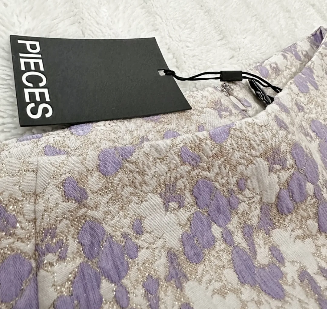 PIECES Lilac and Cream Floral Mini Skirt NWT image indicator(6)