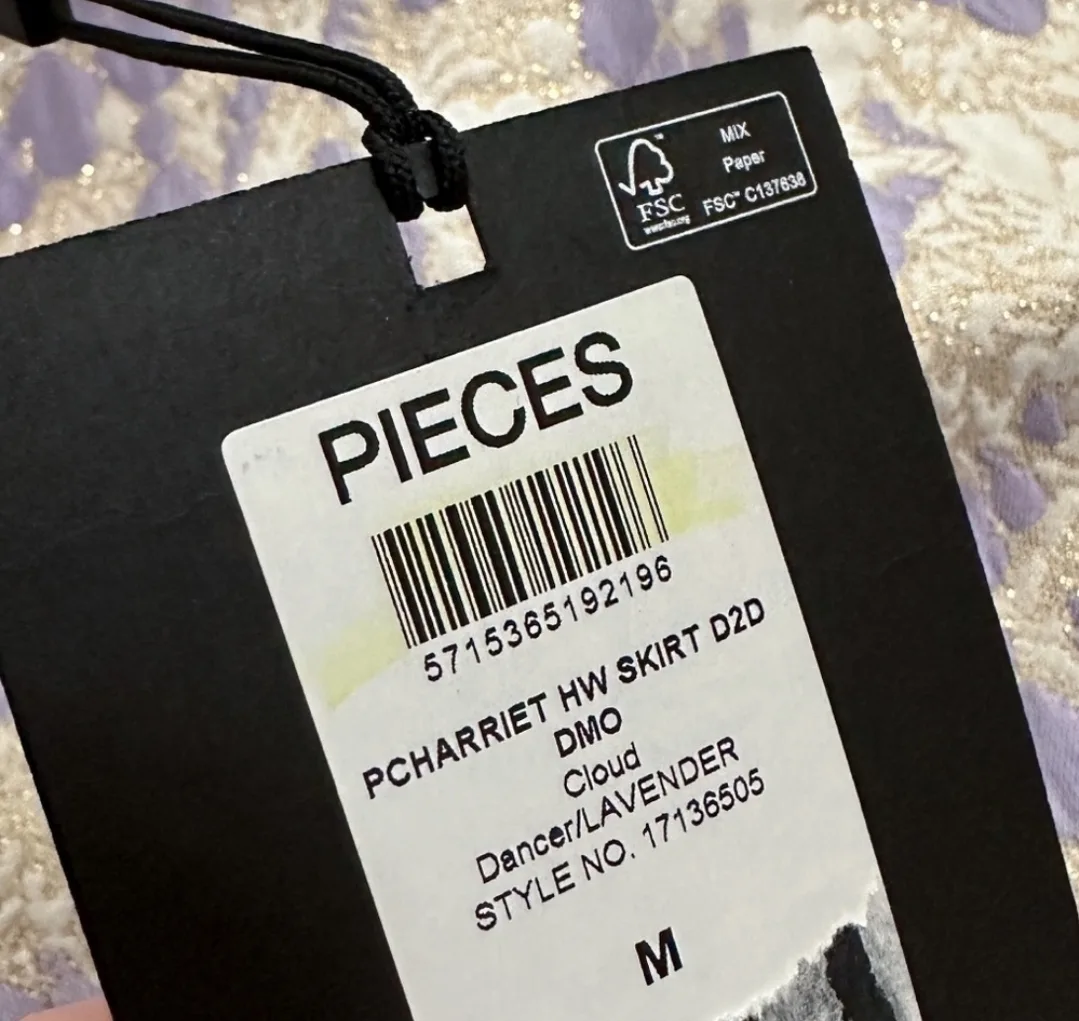 PIECES Lilac and Cream Floral Mini Skirt NWT image indicator(7)