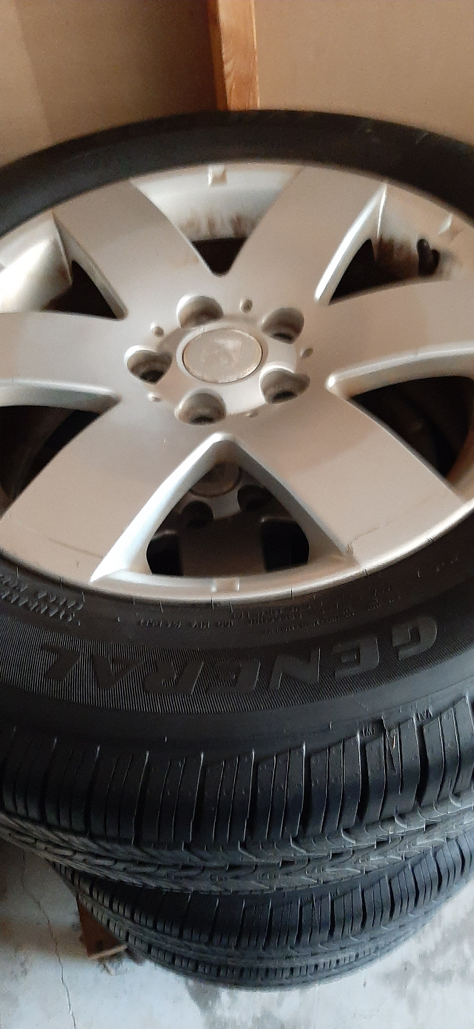 4 Tires with rims - photo 3