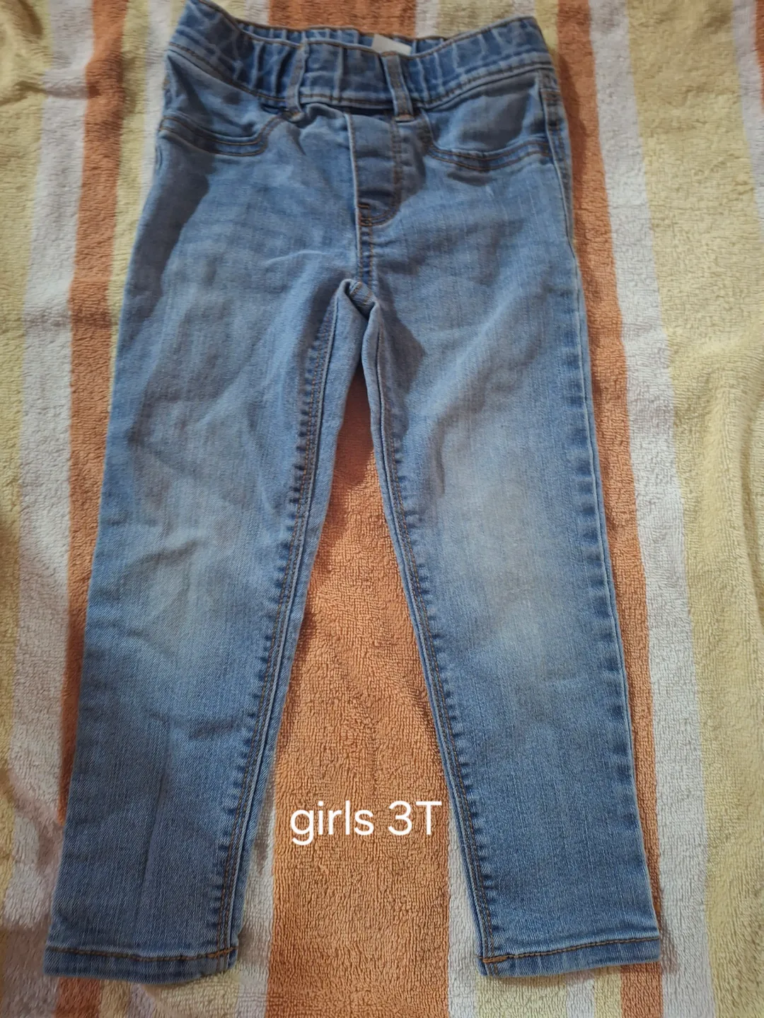 Girls' Size 3T Light Wash Denim Jeggings thumbnail
