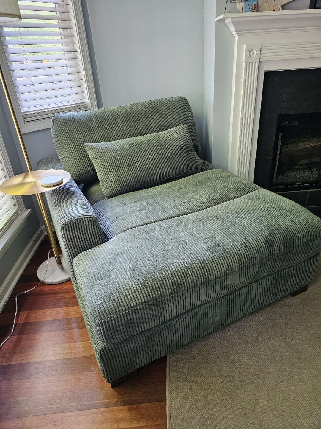 Ariee Upholstered Chaise Lounge - photo 3