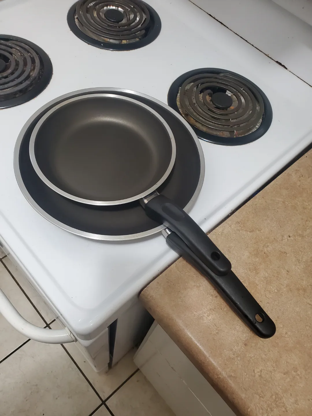 Used Non-Stick Frying Pans - Set of Two thumbnail