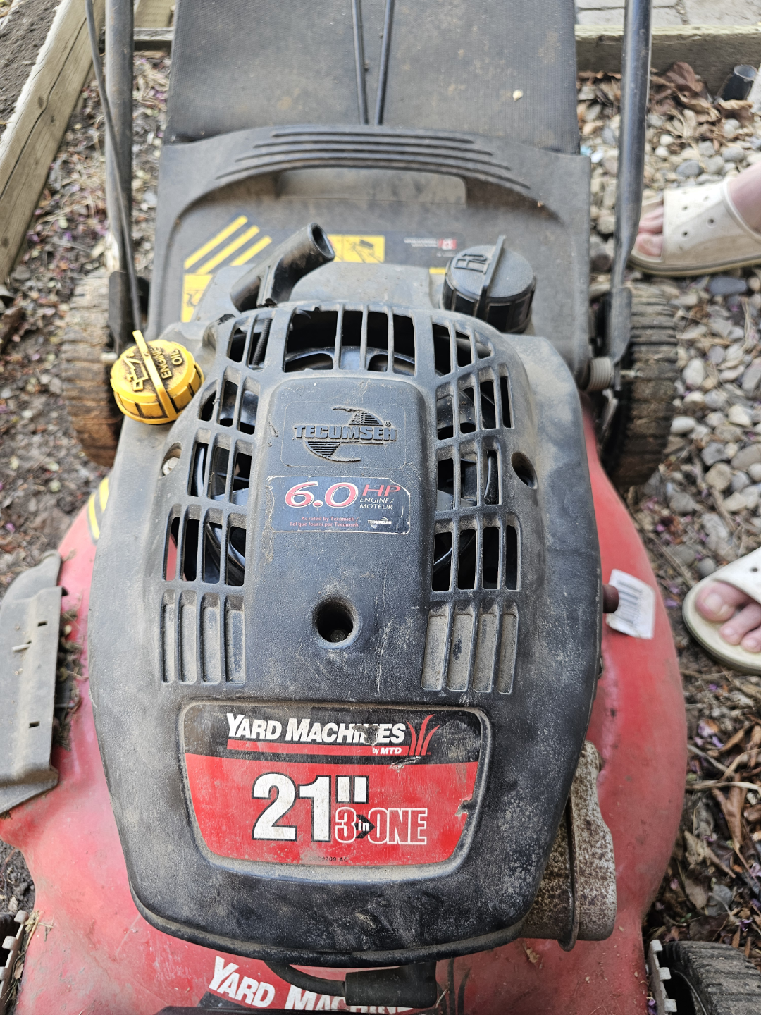 Yard Machines 21-inch 3-in-1 Lawn Mower - photo 2