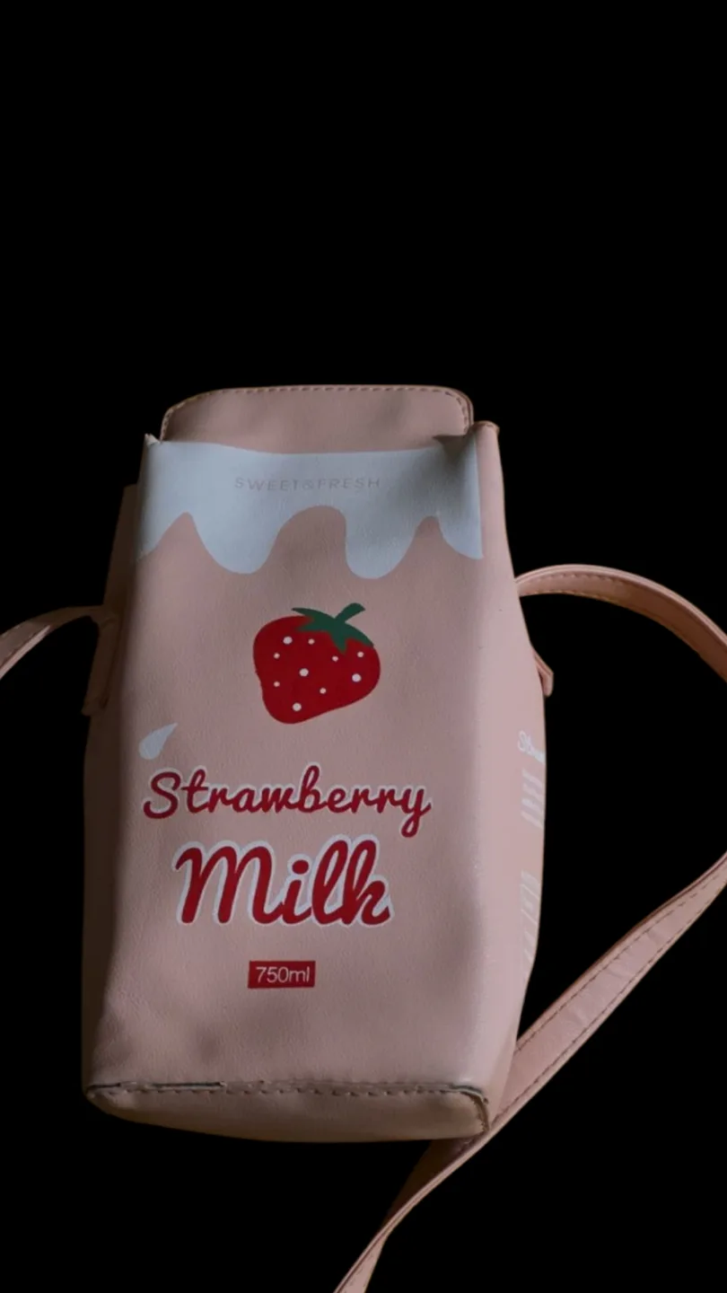🌸Strawberry Bag🌸 thumbnail