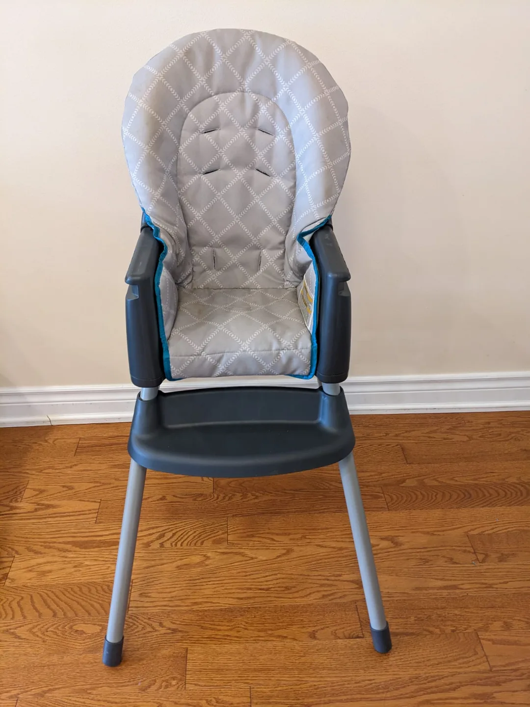 Graco SimpleSwitch 2 in 1 Highchair thumbnail