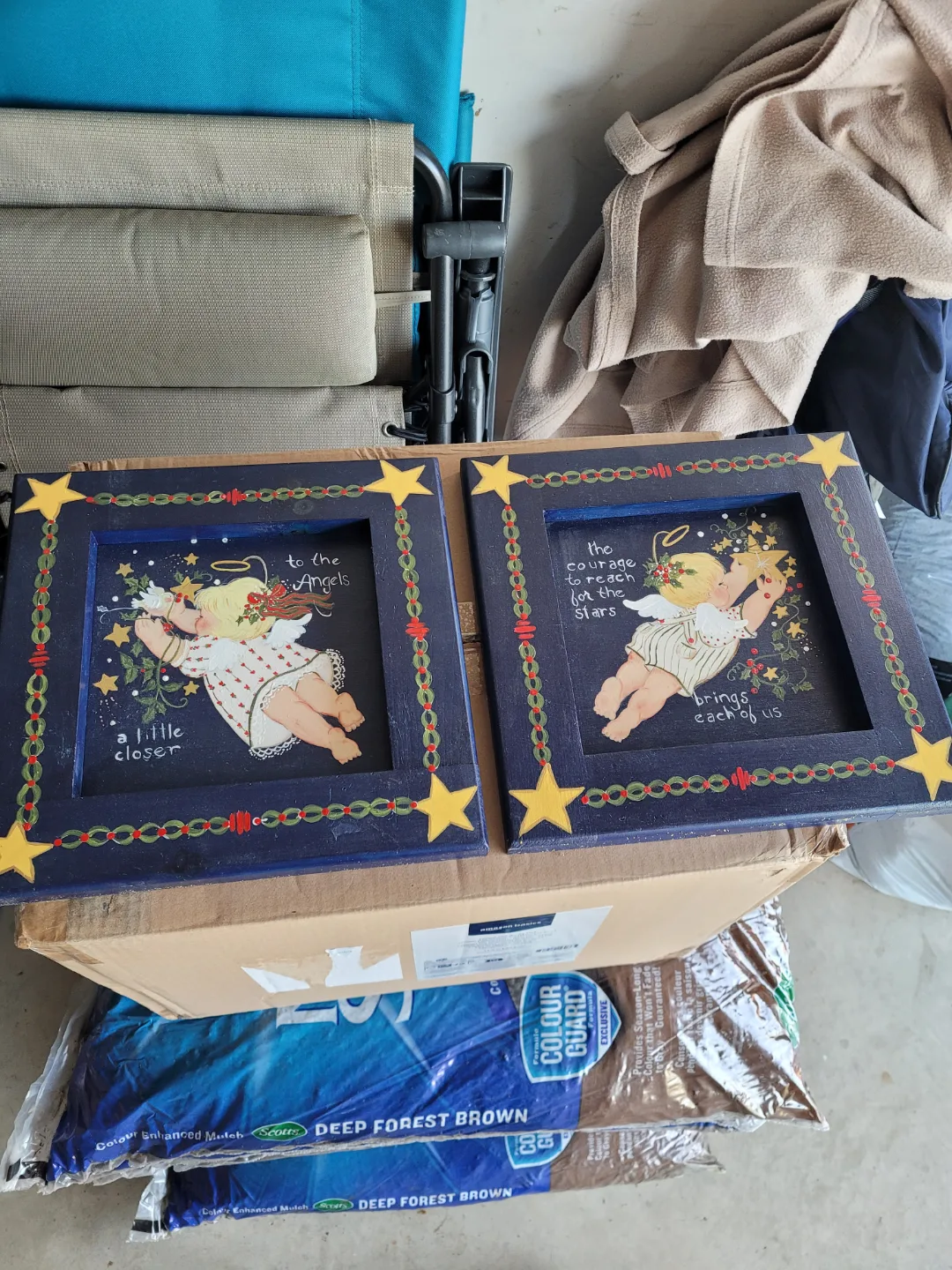 Pair of Angel Decor Wall Art thumbnail