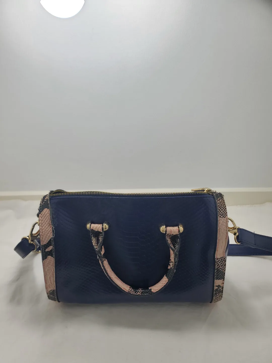 Navy Blue and Pink Handbag #freecycle image indicator(2)