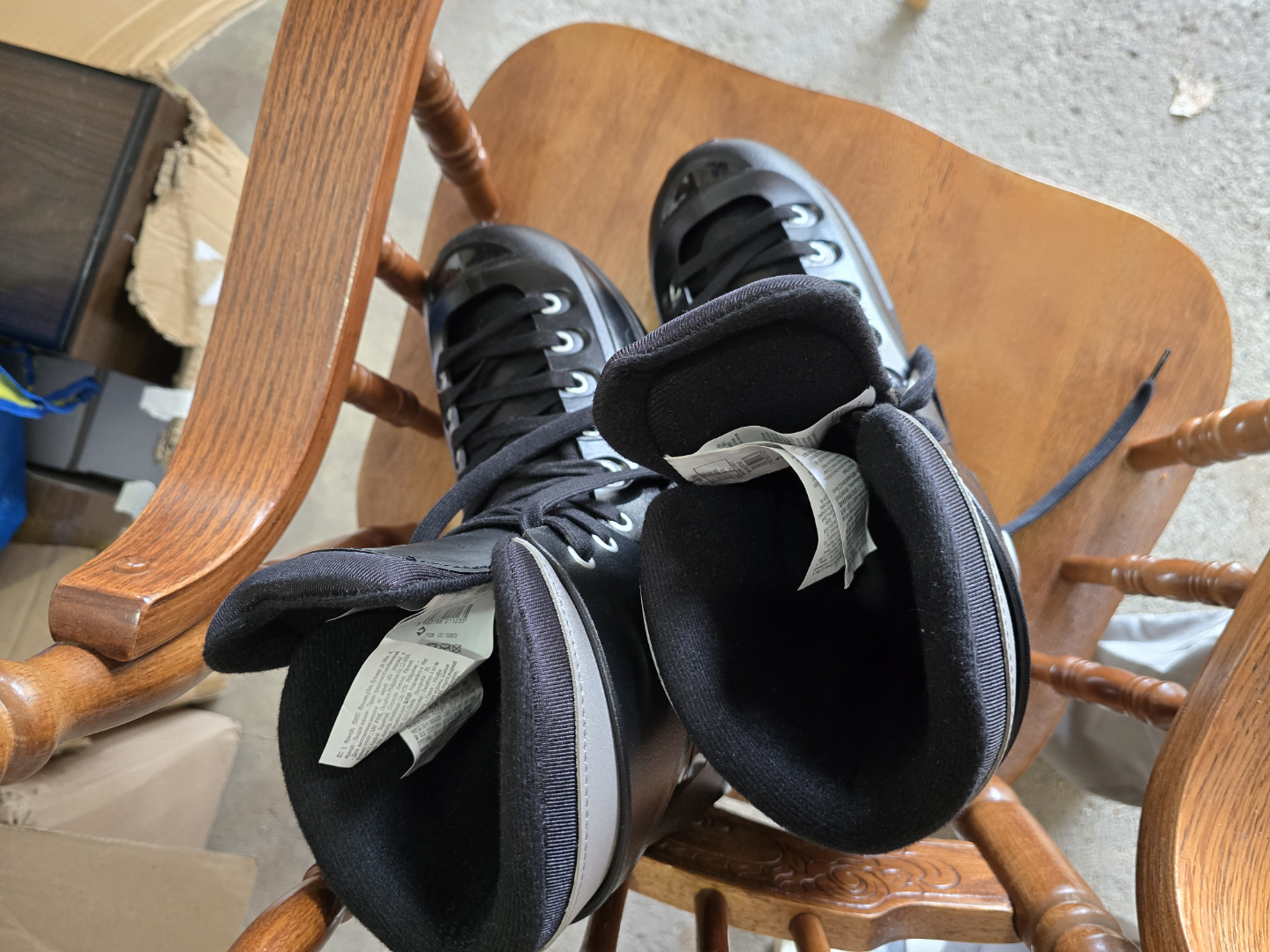 Oxelo Ice Skates - US Size 10 and 5 - photo 2