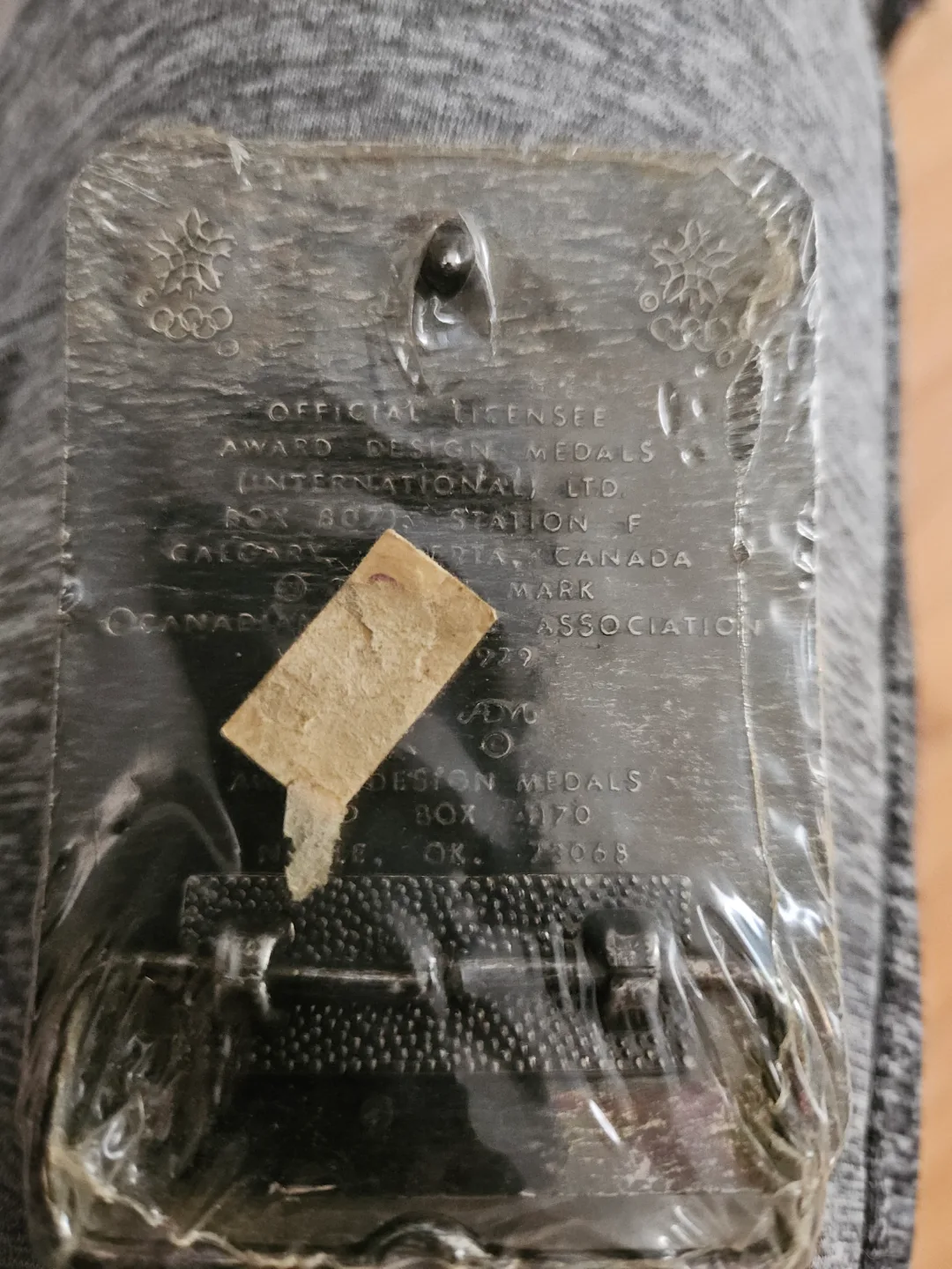 Calgary 1988 Winter Olympics Belt Buckle 🏒 image indicator(2)