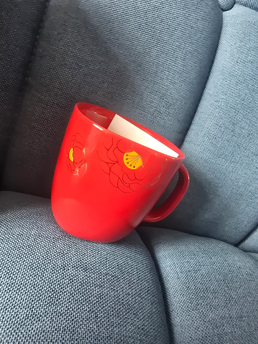 Nespresso Lume Collection Red Mug image indicator(2)