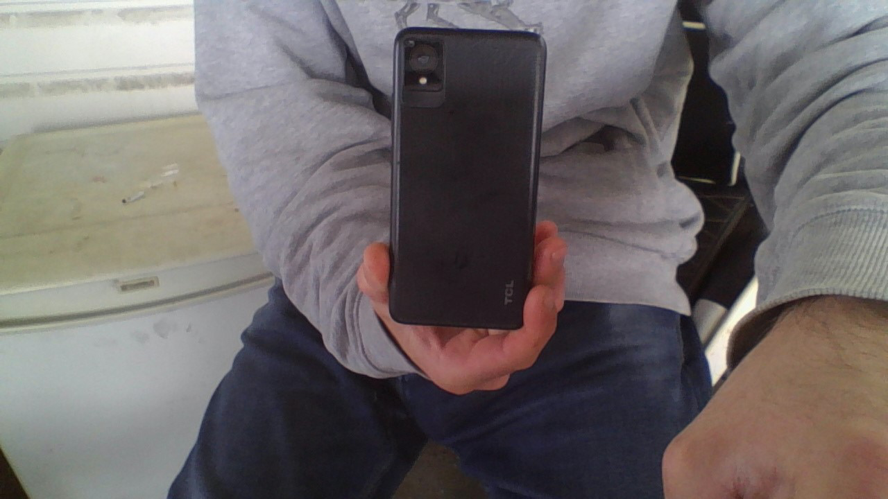 TCL 502 Smartphone - 32GB, 2GB RAM - photo 2