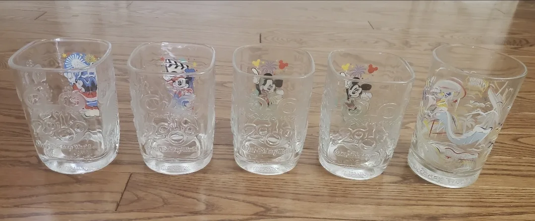 Disney and McDonald’s Glasses image indicator(2)
