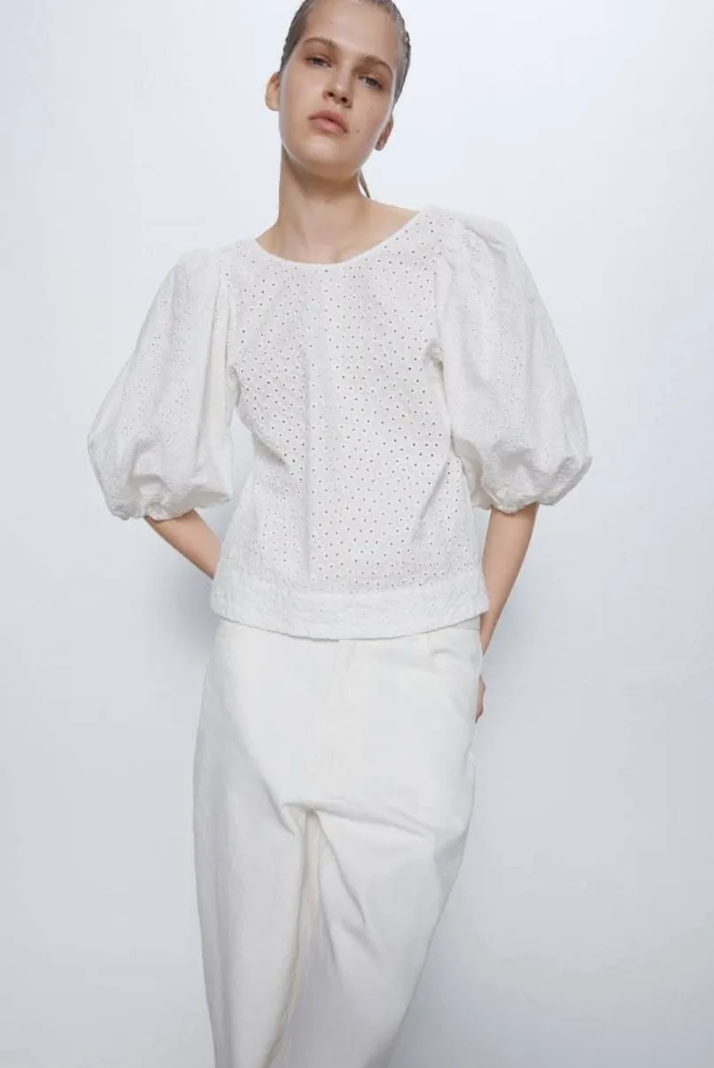 Zara White Eyelet Puff Sleeve Blouse thumbnail