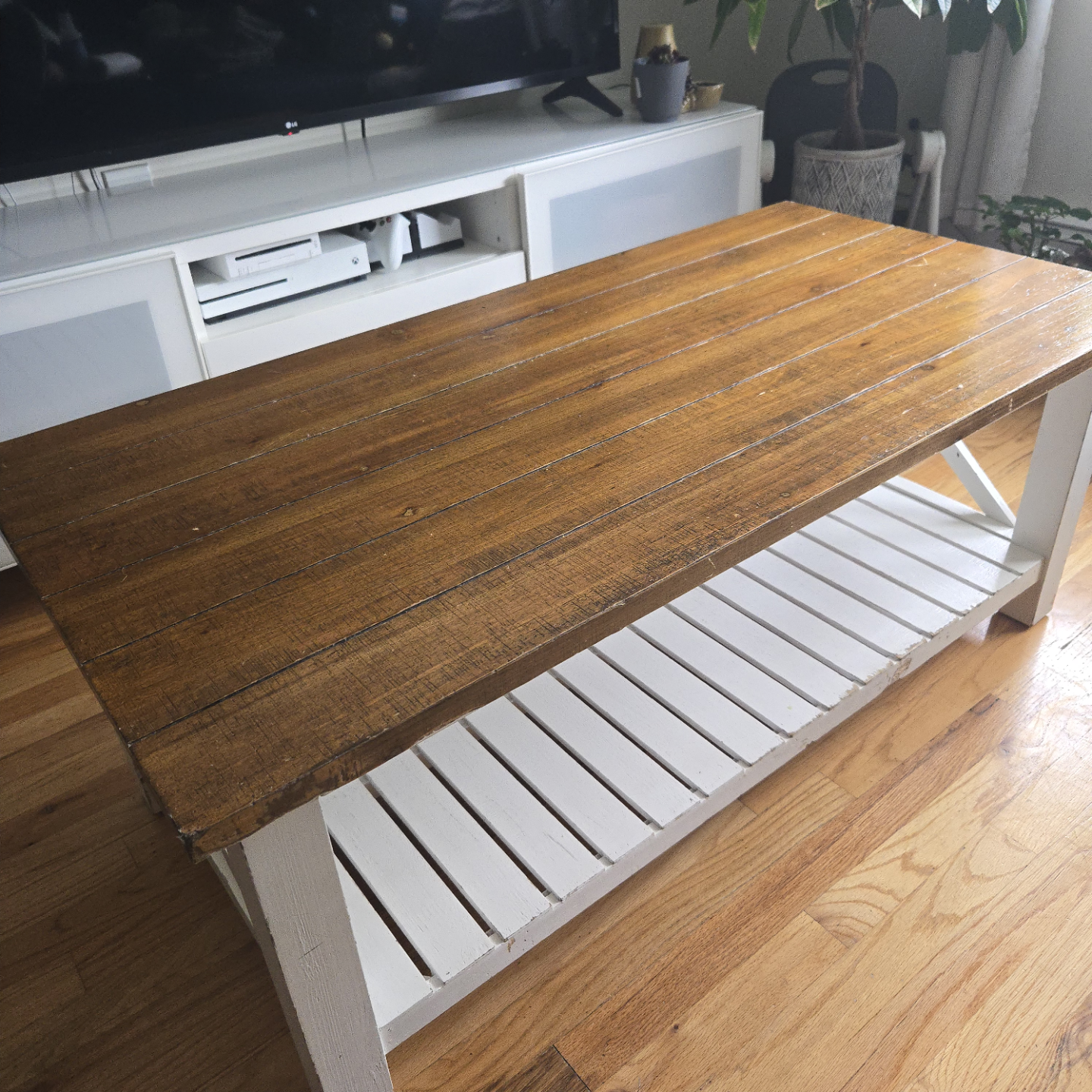 Farmhouse Style Coffee Table with Lower Shelf - photo 2