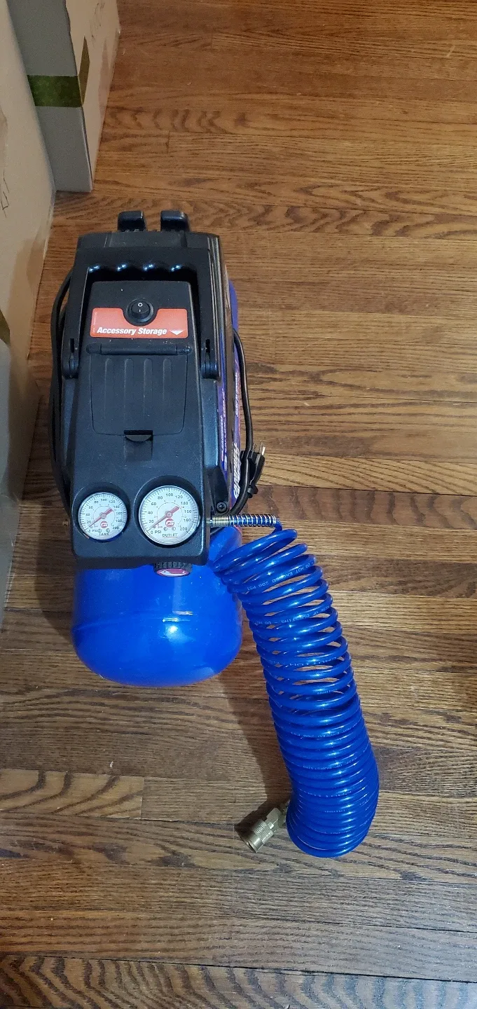 Campbell Hausfeld 3 Gallon Air Compressor image indicator(7)