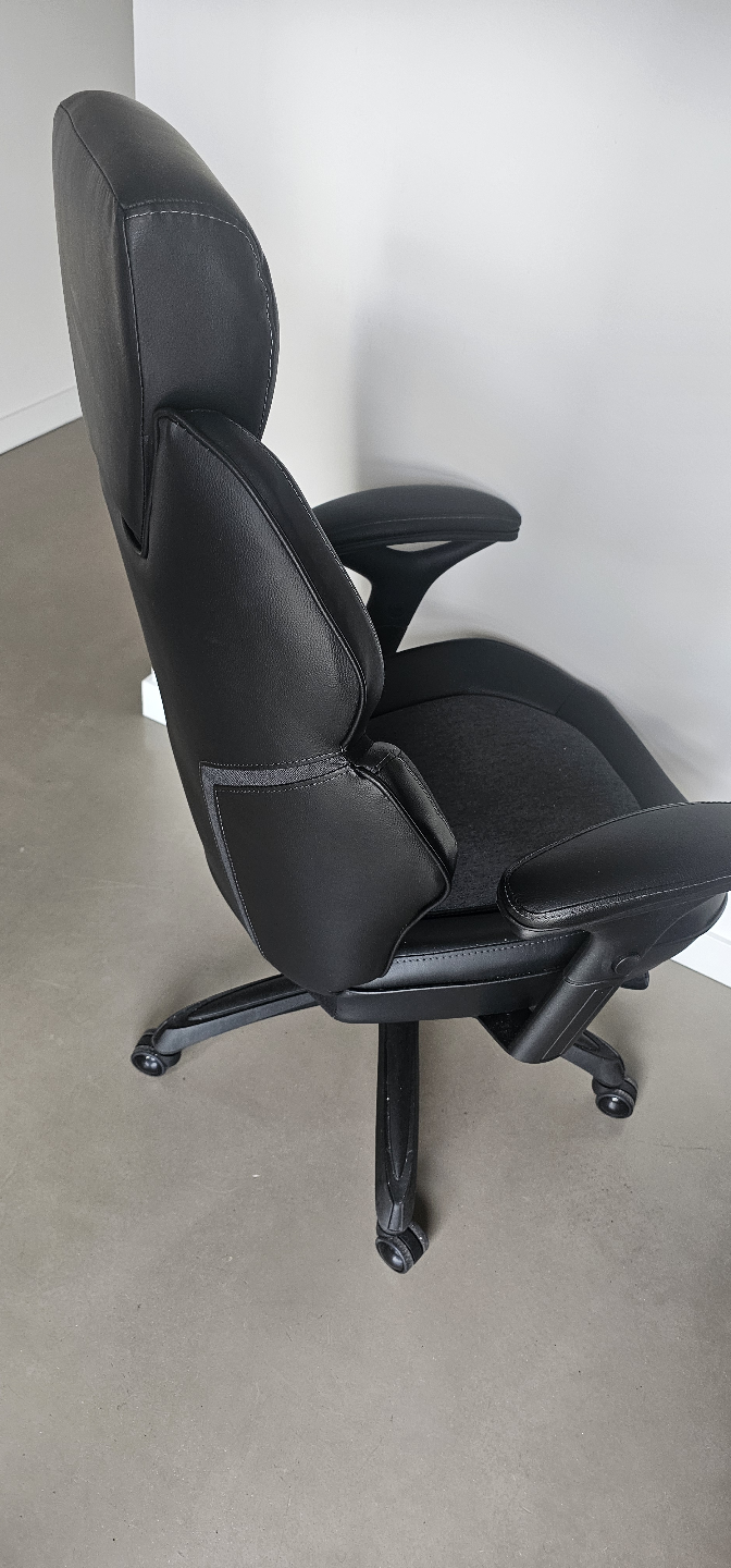 DPS gaming/ office Chair - photo 2