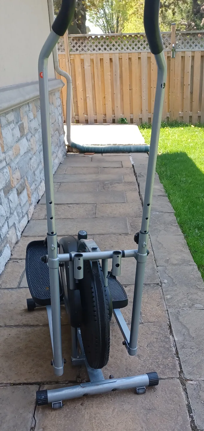 Body Pro Elliptical Cross Trainer image indicator(3)