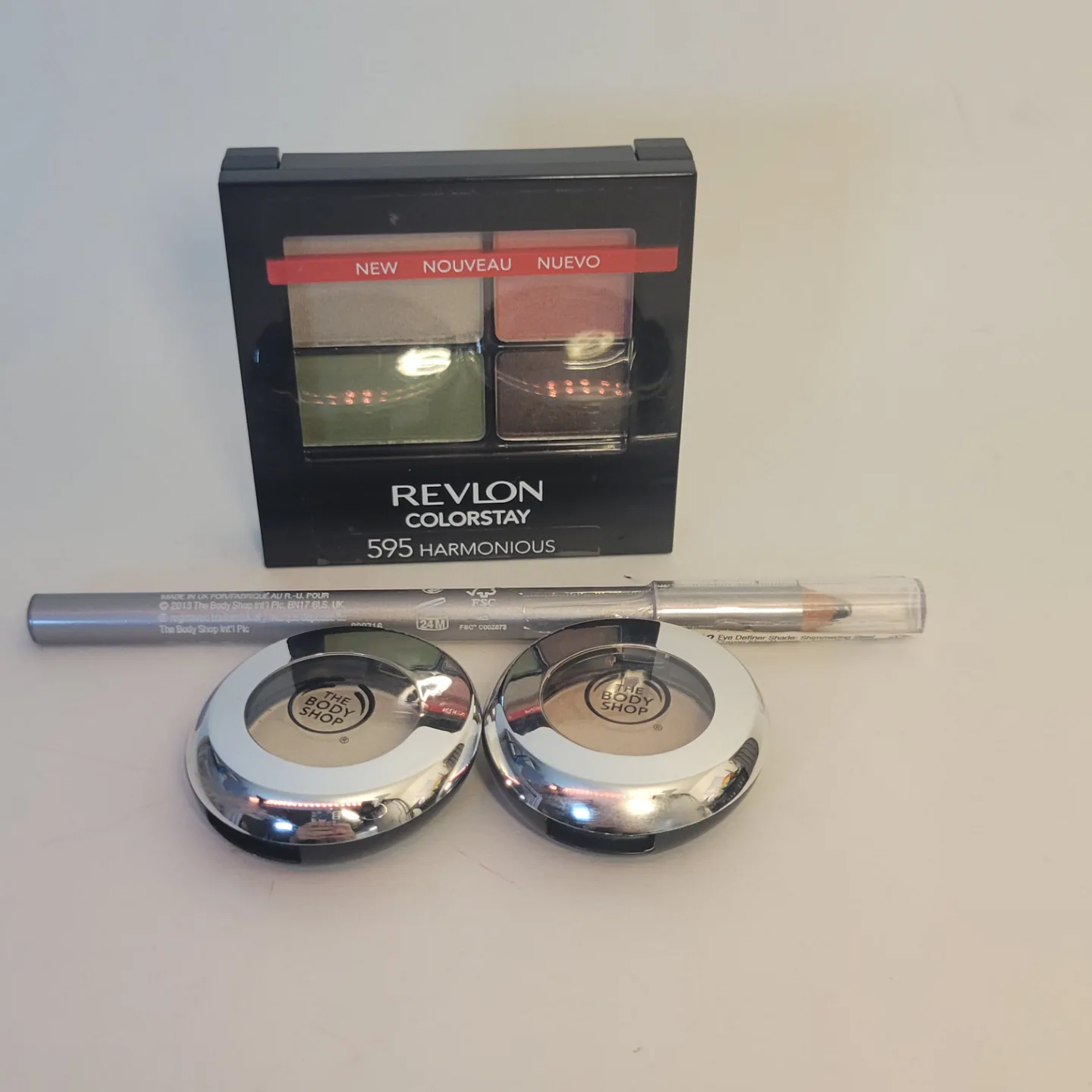 Makeup Bundle - Eyeshadows, Eye Pencil thumbnail