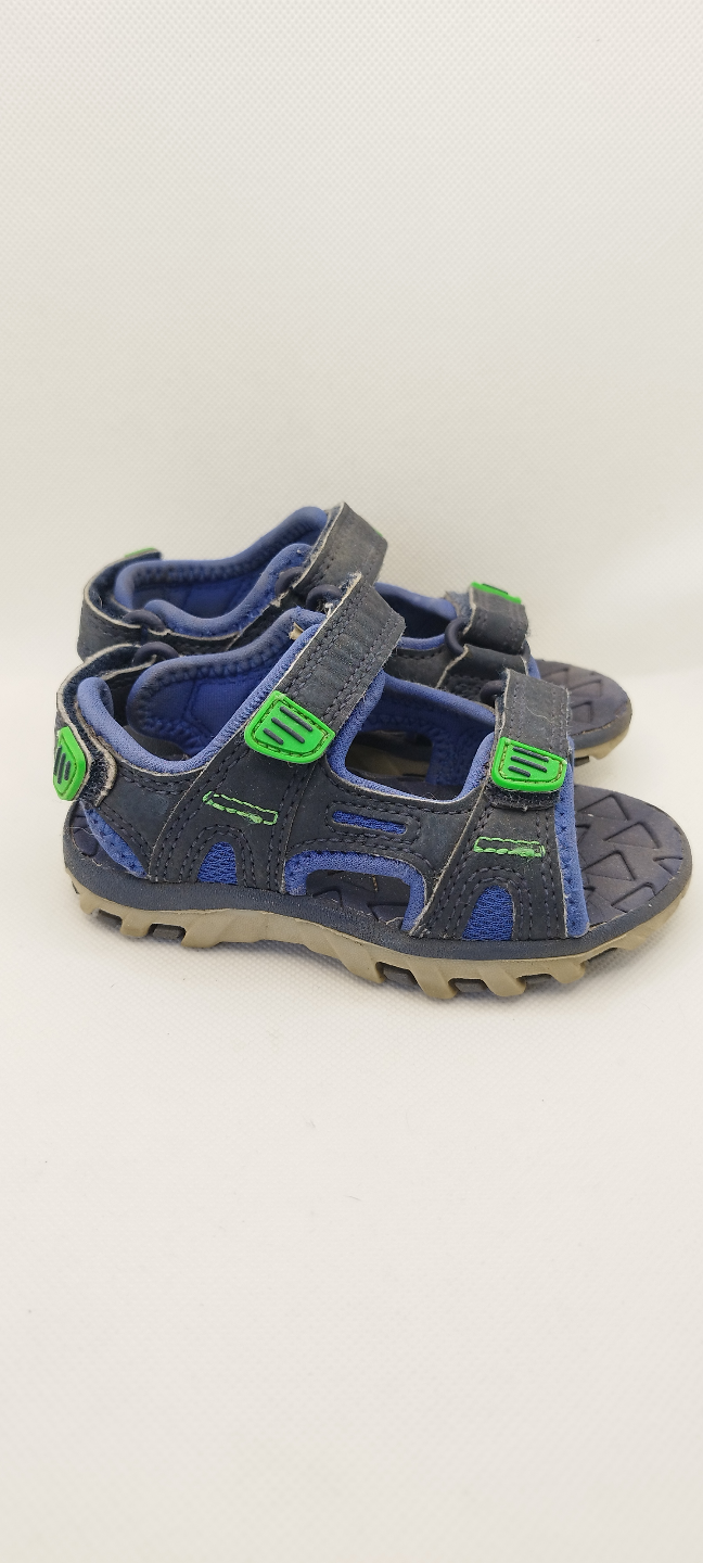 Toddler size 6 Sandal