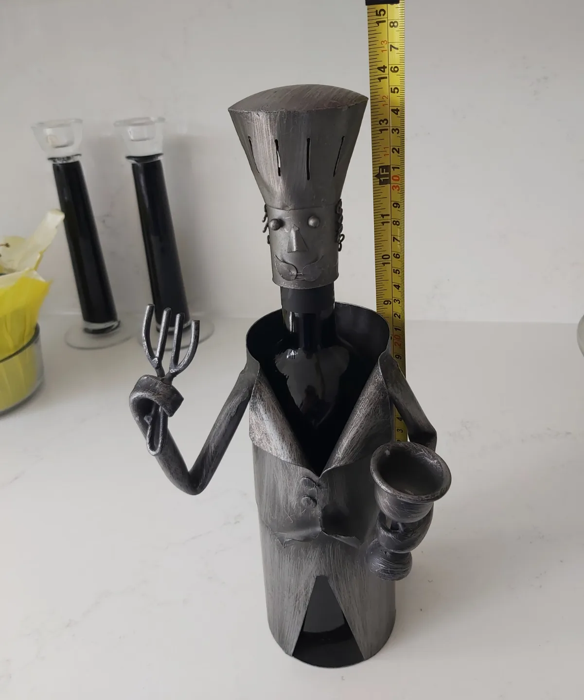 Wine holder Knight in armour image indicator(3)