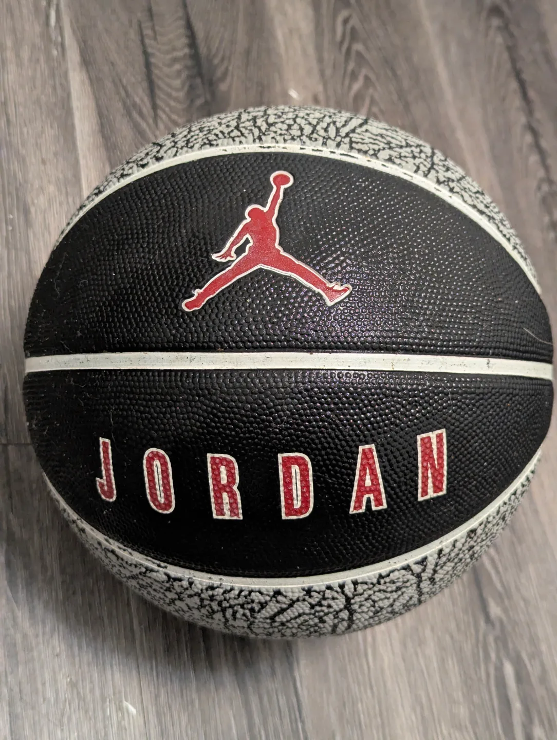 Jordan Brand Basketball - Size 7 thumbnail