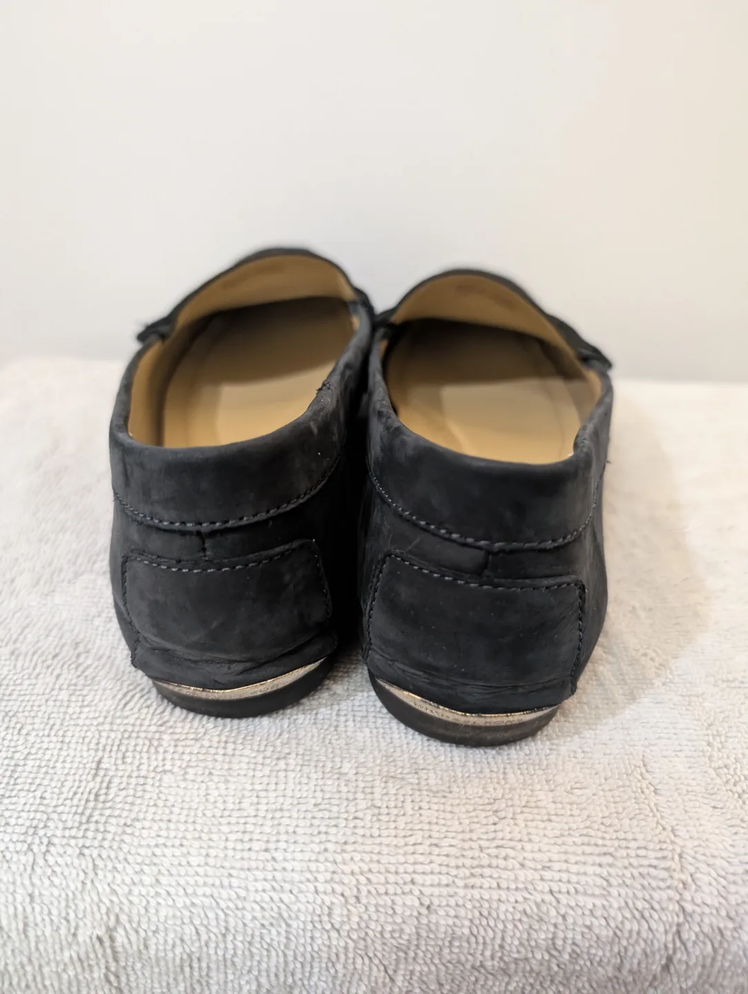 Michael Kors women's blue loafers size 6.5 image indicator(3)