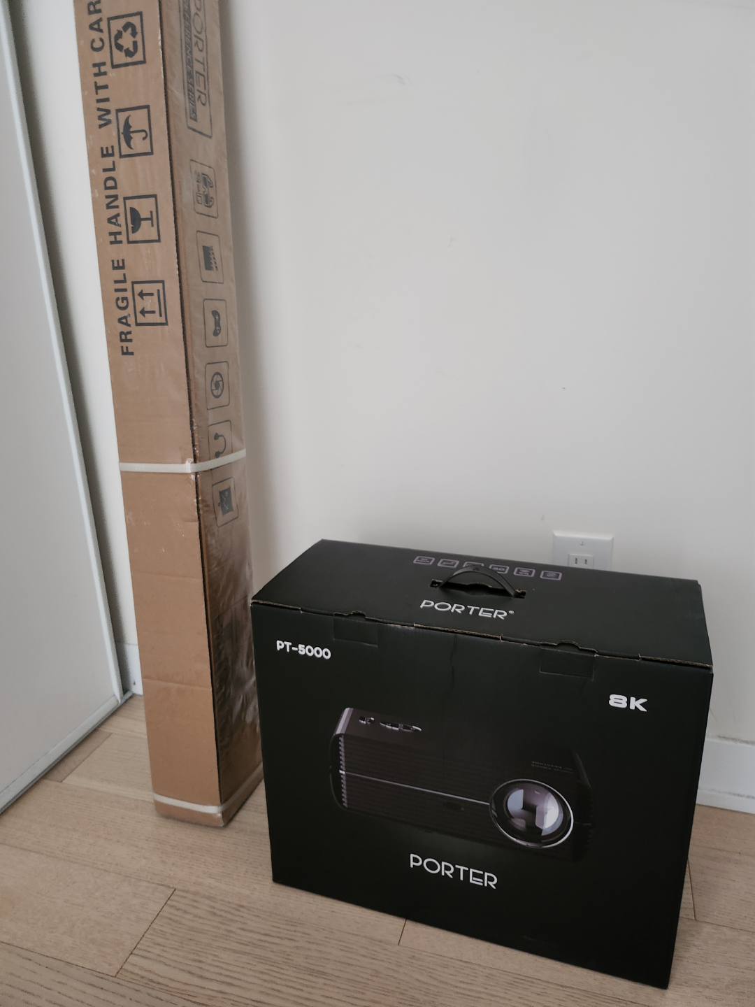 Porter PT-5000 Projector and screen - photo 2