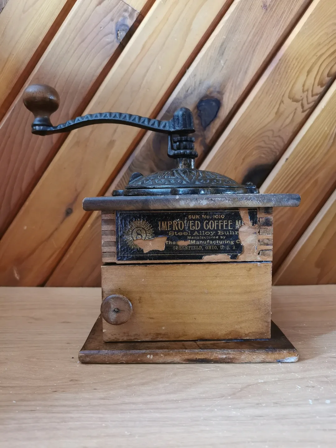 Antique Coffee Grinder thumbnail