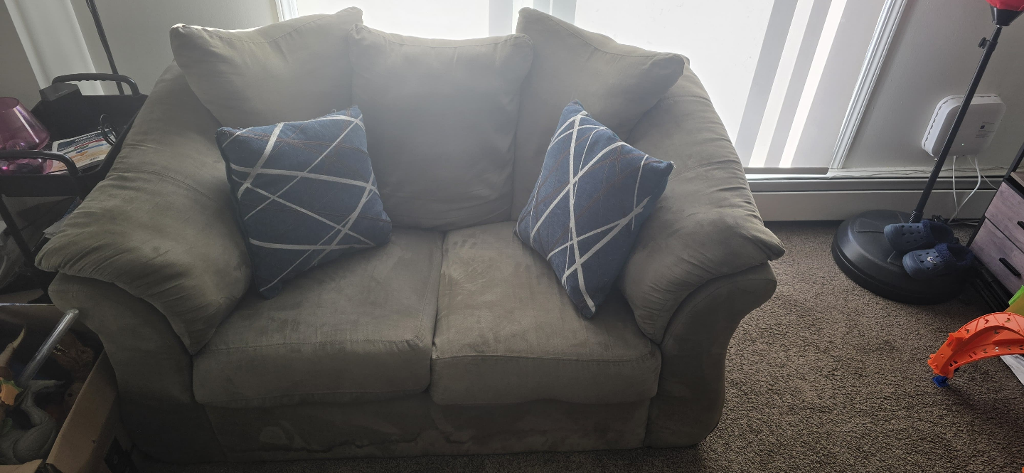 Beige sofa 3+2 seater - photo 2