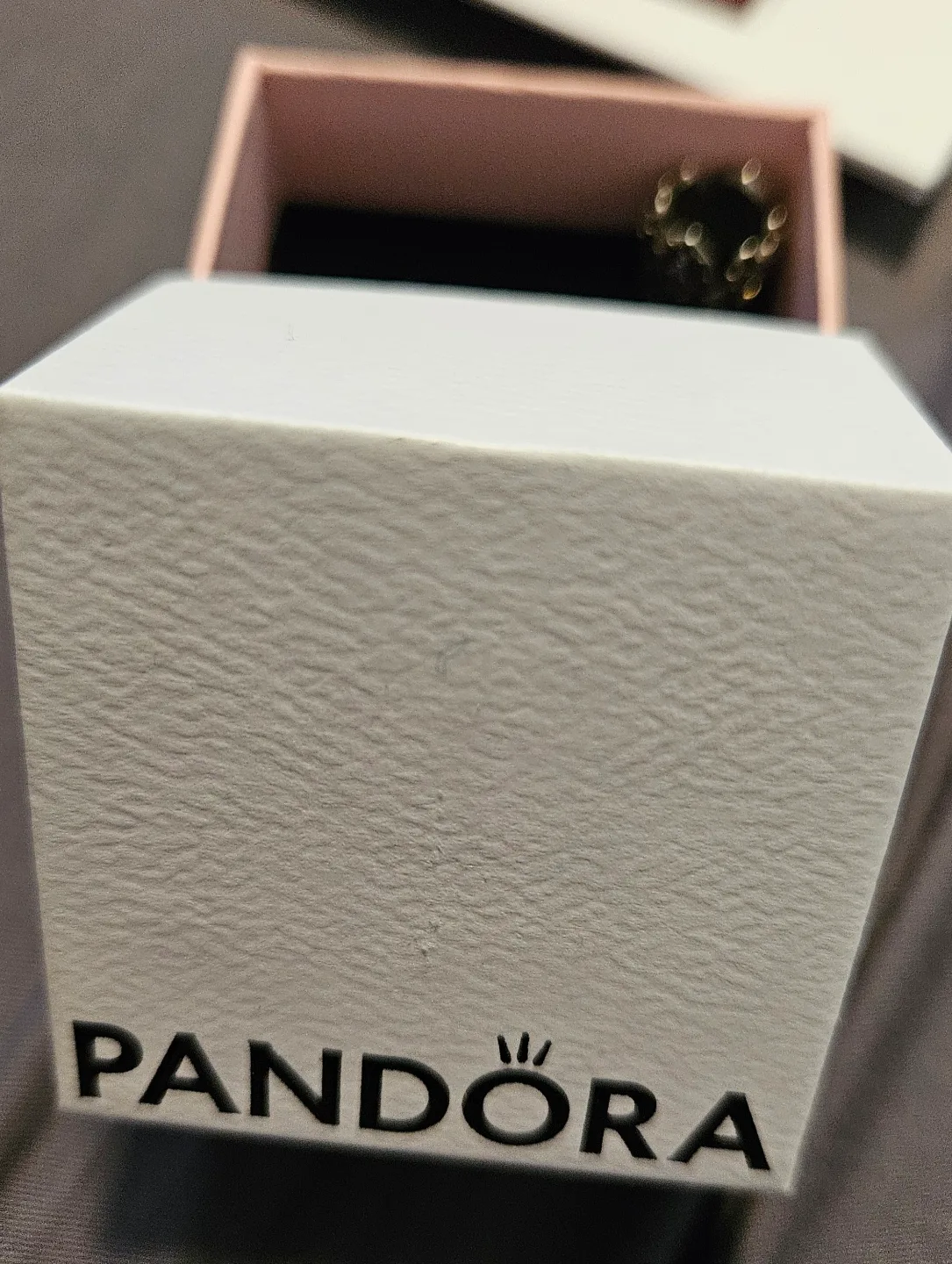 Pandora Disney Anna's Crown Charm image indicator(8)