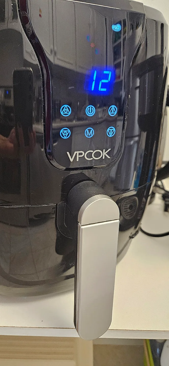 VPcok Digital Air Fryer thumbnail