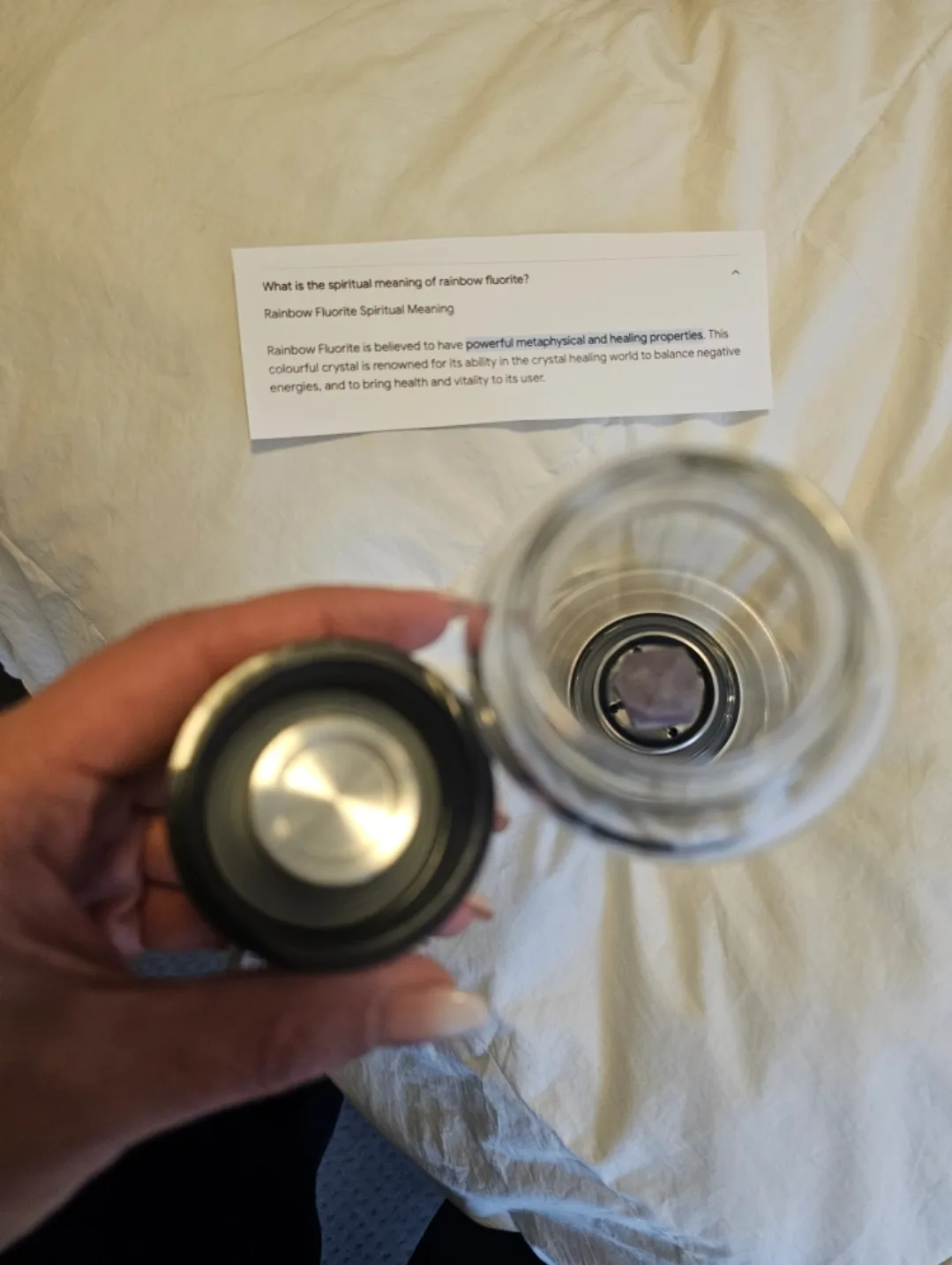 NEW GIFTABLE Crystal Infused Glass Water Bottle Rainbow Fluorite image indicator(5)