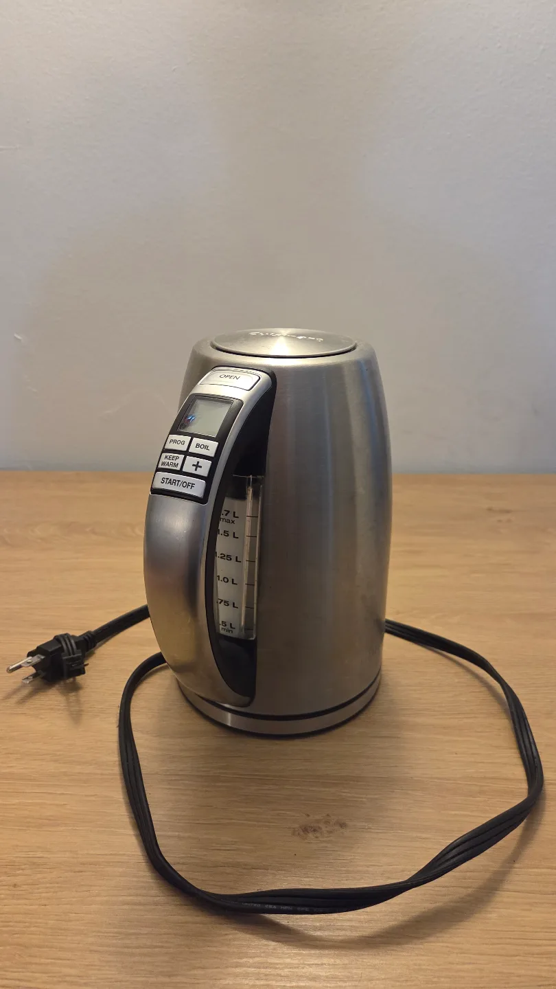 Cuisinart Stainless Steel Electric Kettle image indicator(3)