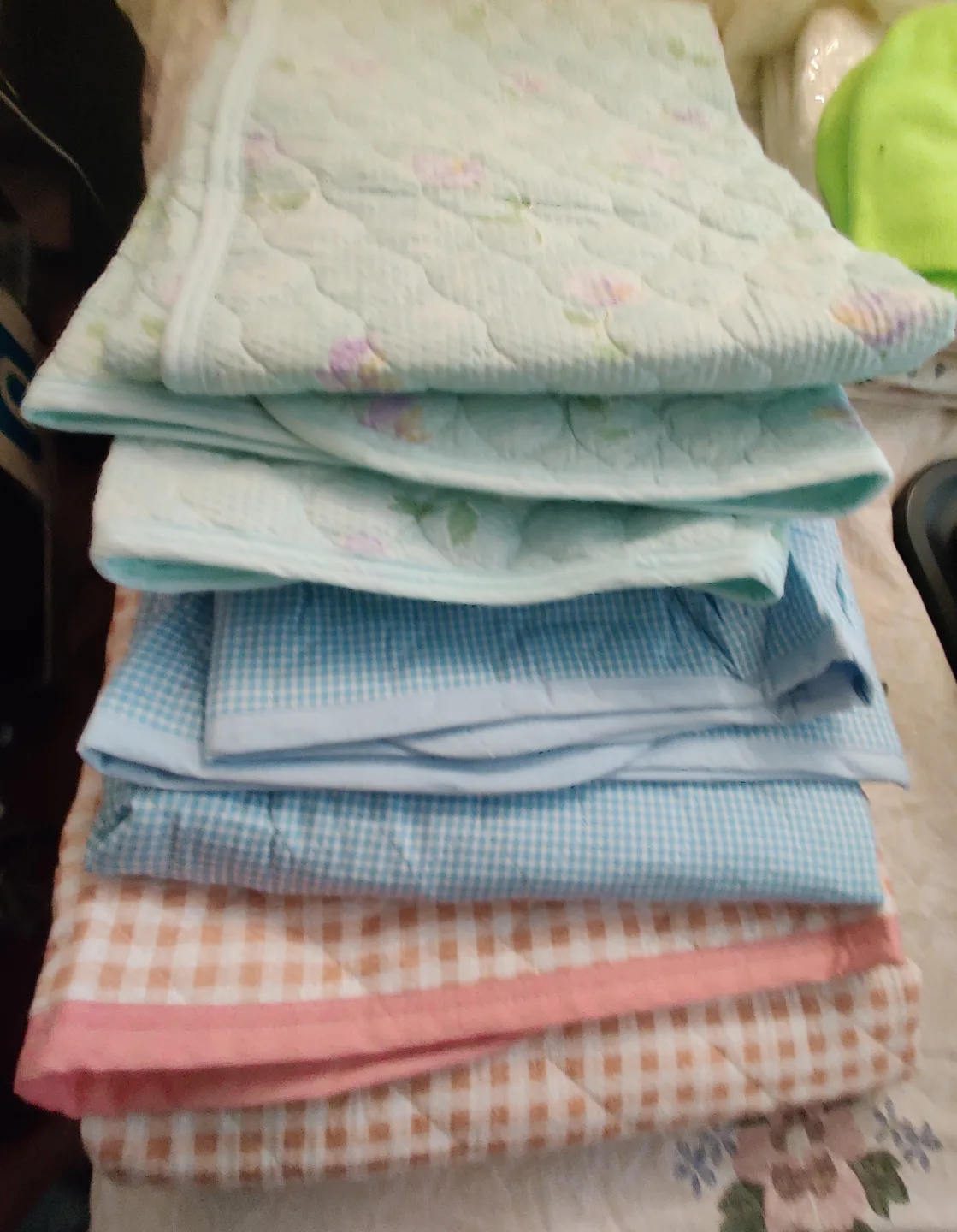 Twin size mattress pad image indicator(2)