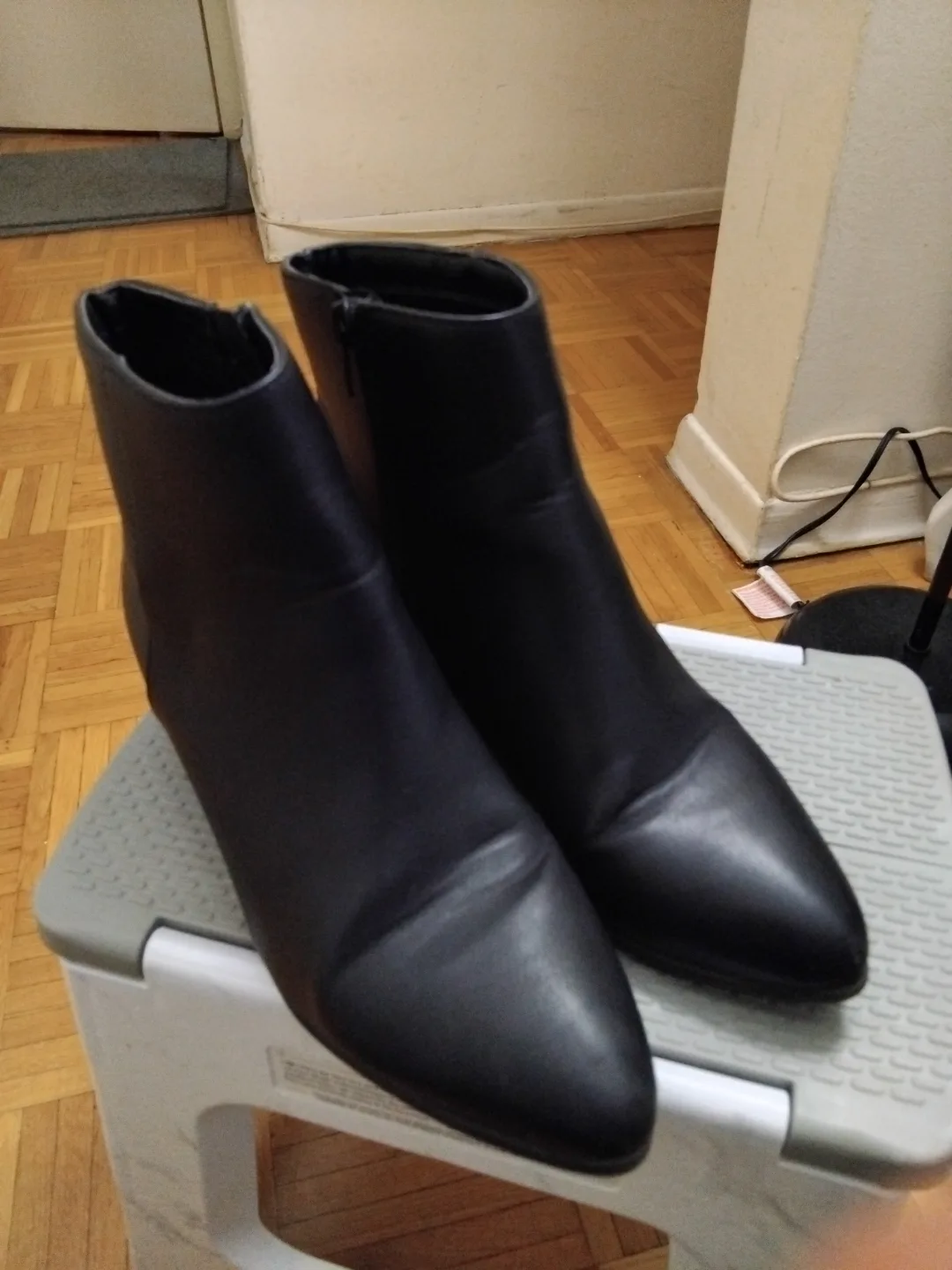black ankle boots 8.5 thumbnail