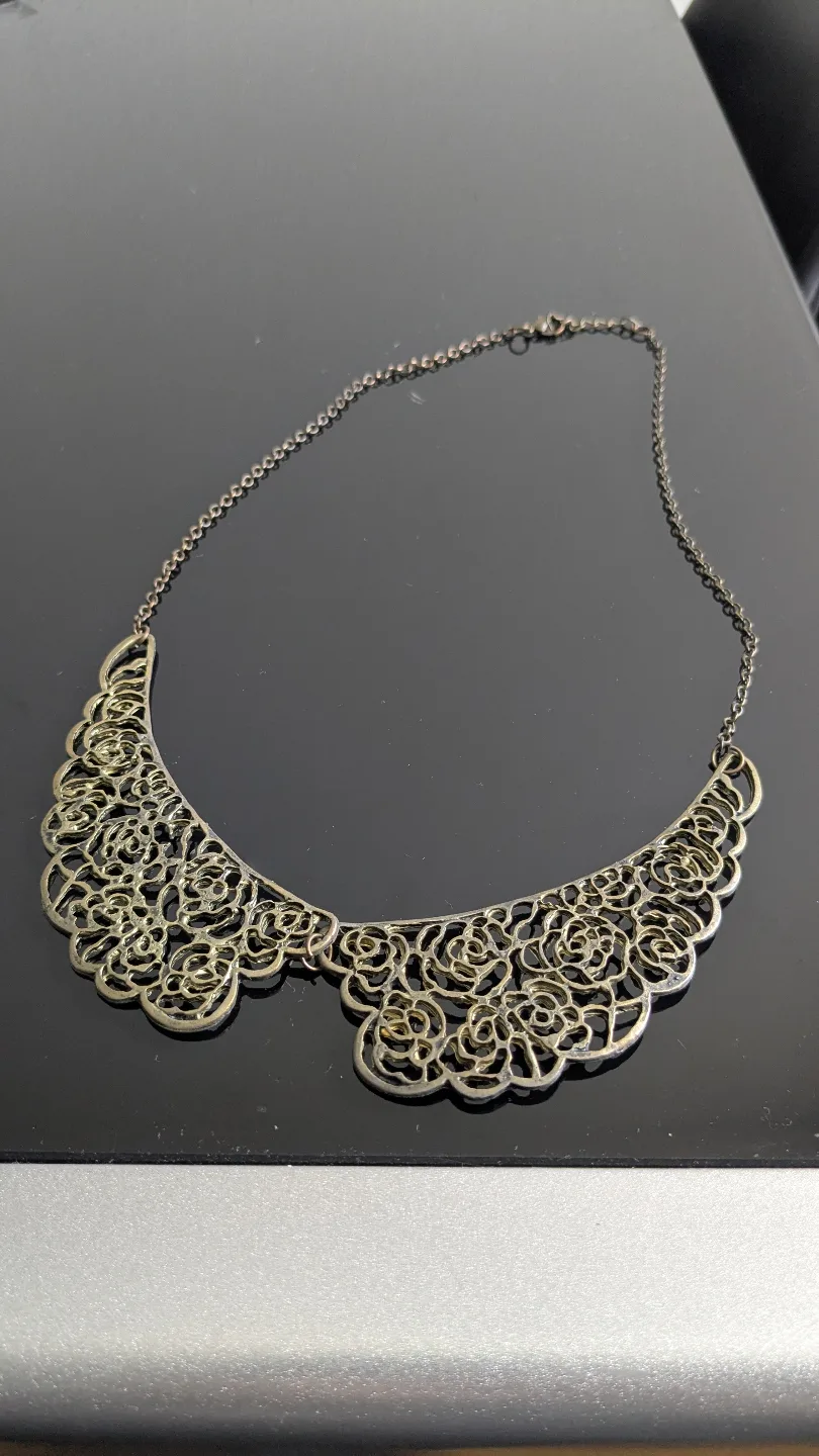 🏒FREE Vintage-Style Floral Collar Necklace #freecycle thumbnail