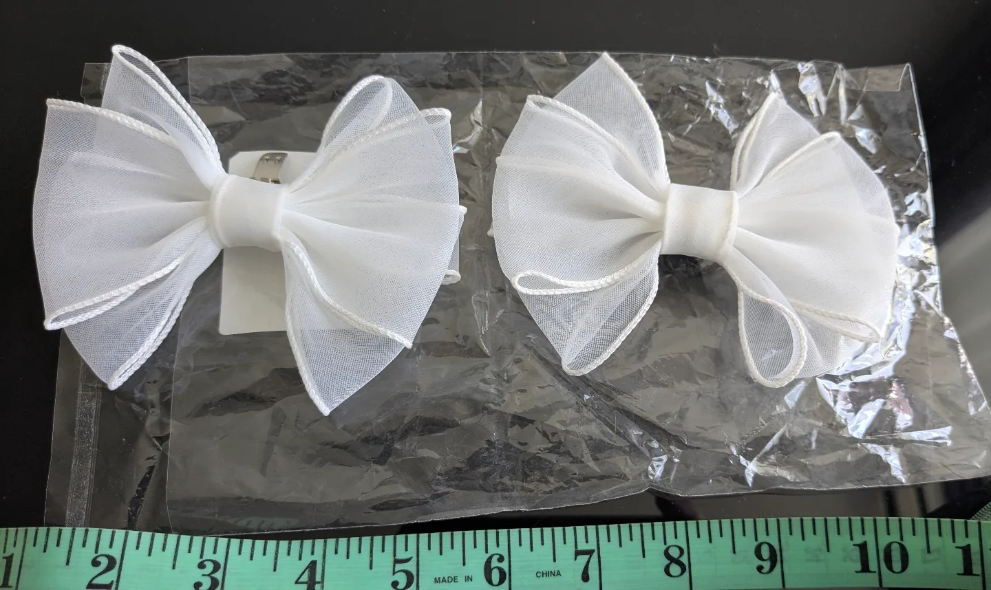 🏒FREE NEW Pair White Sheer Bow Shoe Clips  #freecycle image indicator(3)
