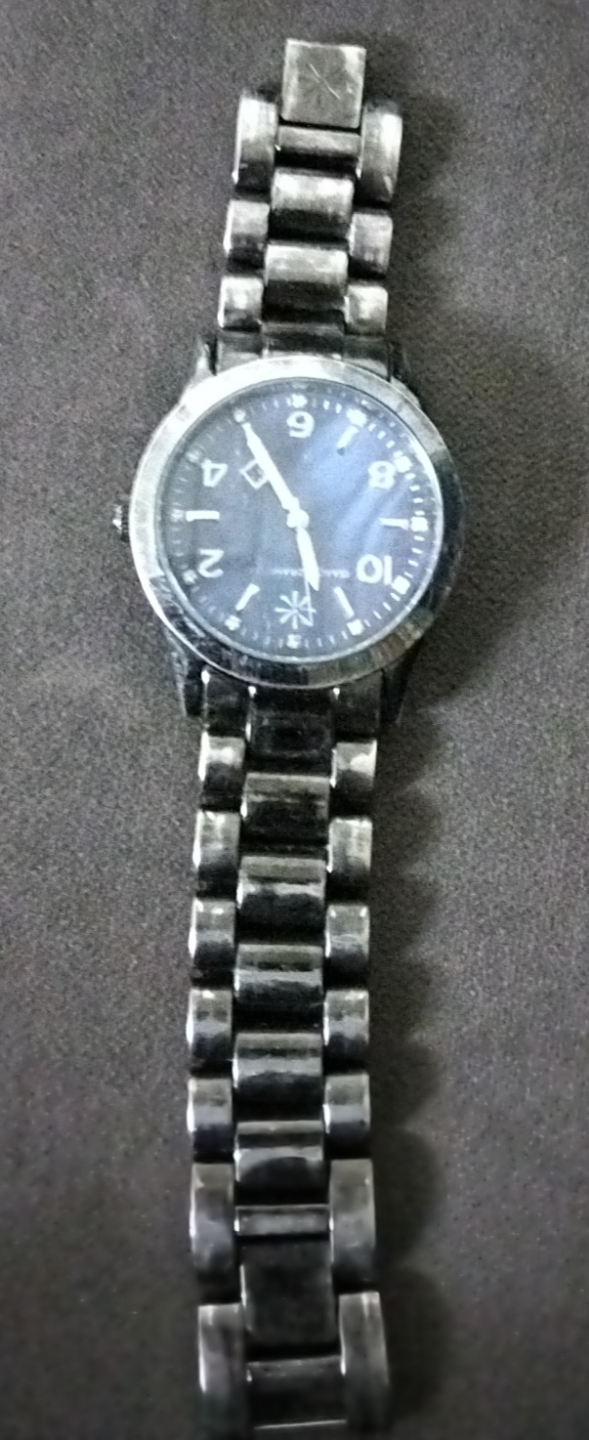 Black Metal Band Wristwatch 🧡