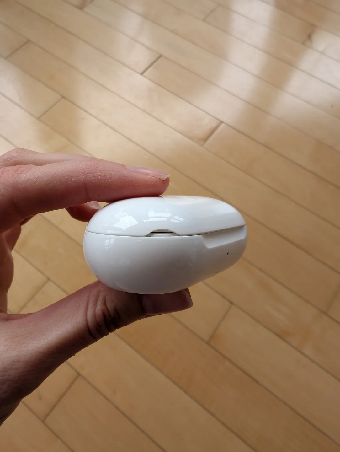 Samsung Galaxy Buds Wireless Earbuds, well used image indicator(3)