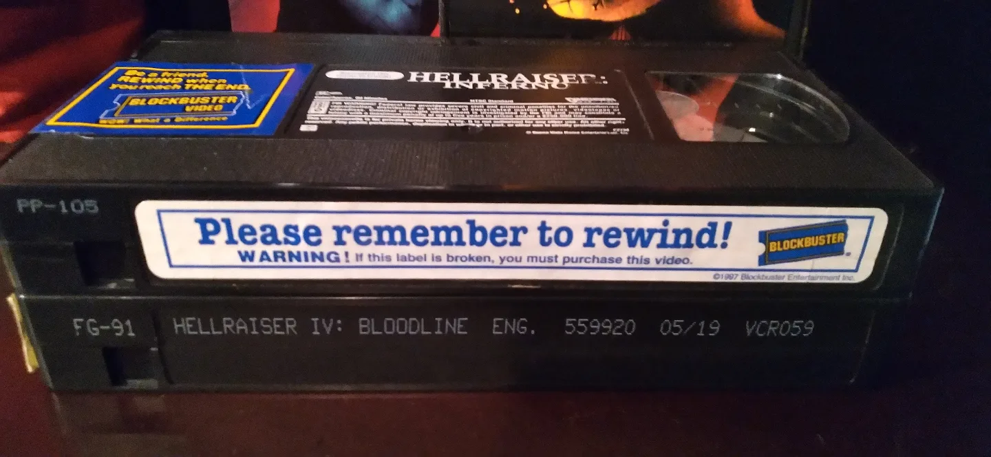 HELLRAISER VHS HORROR MOVIE CASSETTES image indicator(7)