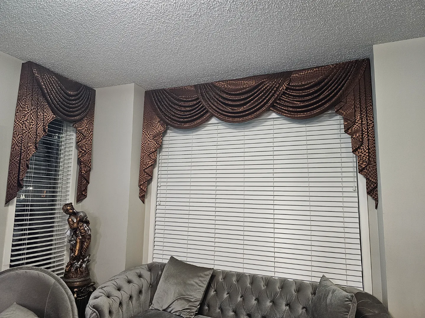 Elegant Brown Window Valances thumbnail