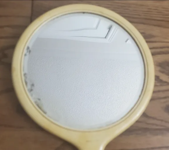 Vintage Hand Mirror image indicator(3)