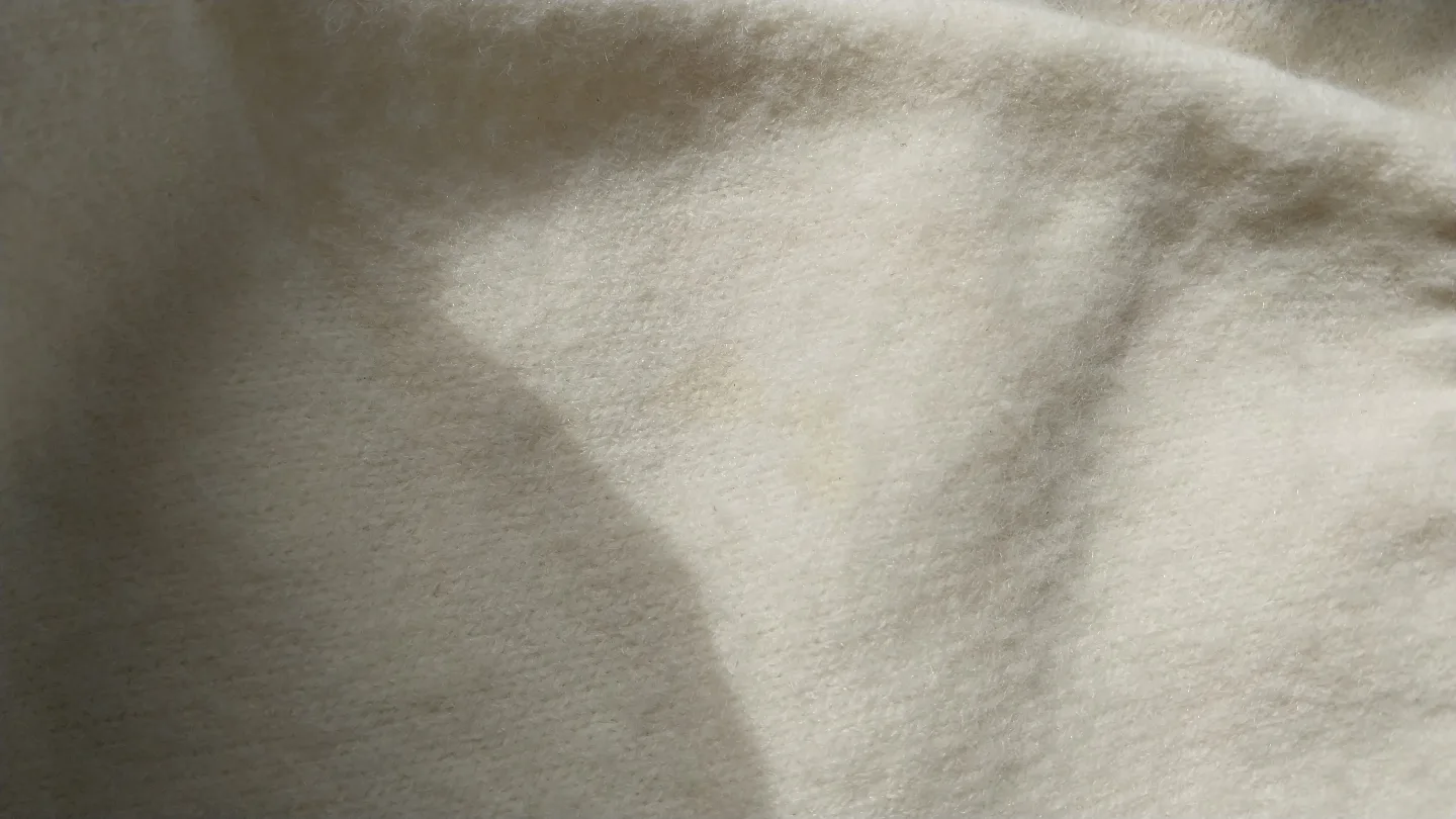 Cream-Coloured V-Neck Sweater image indicator(5)